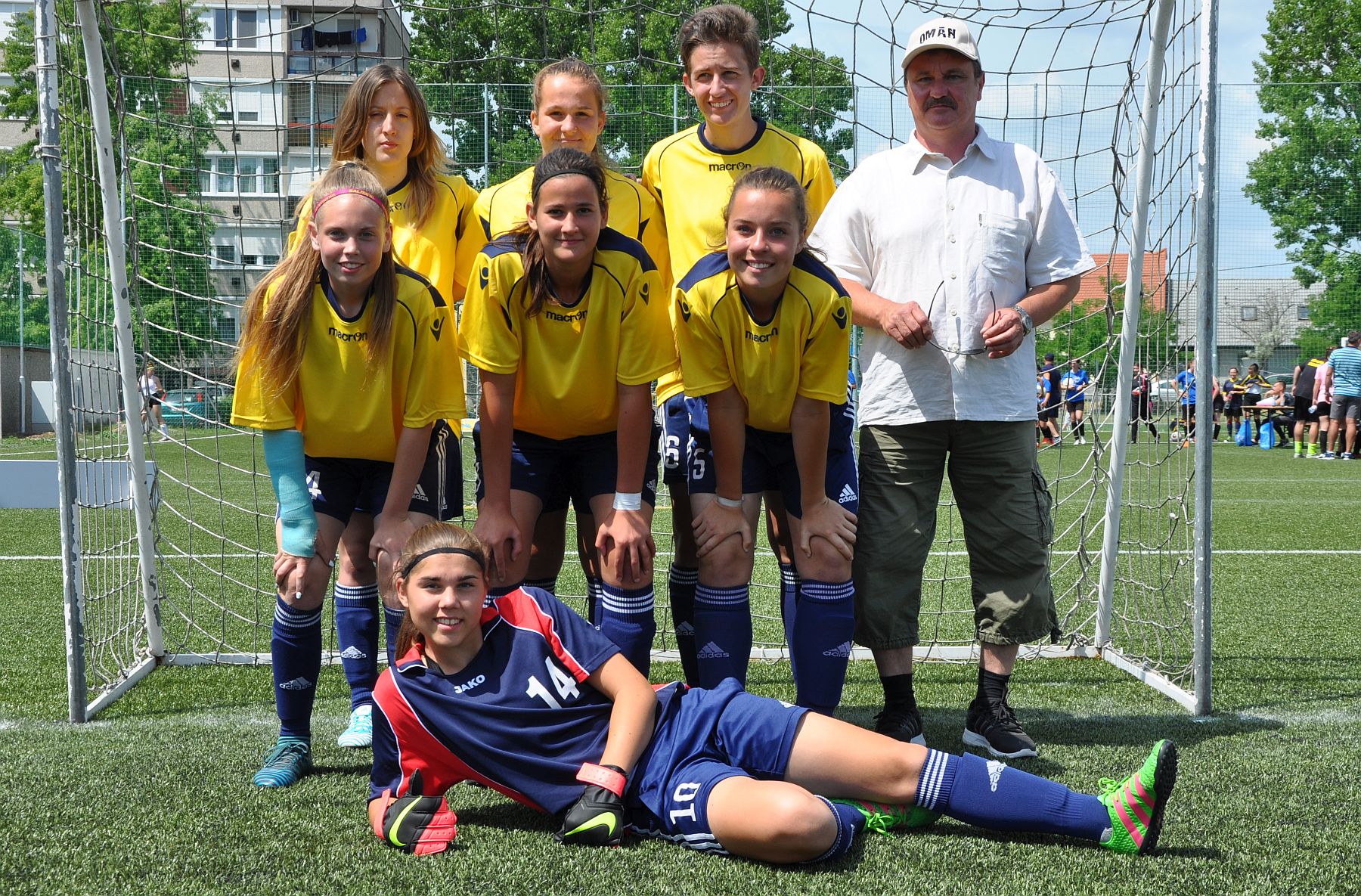 Bronzérmesek lettek a kodolányis lányok a labdarúgó Diákolimpián